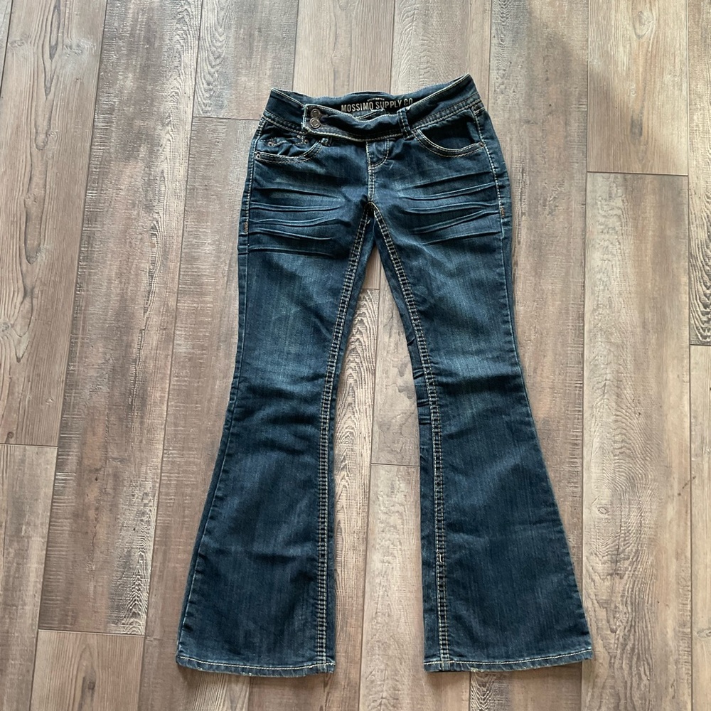 Navy blue flare jeans with amazing wash / detailing